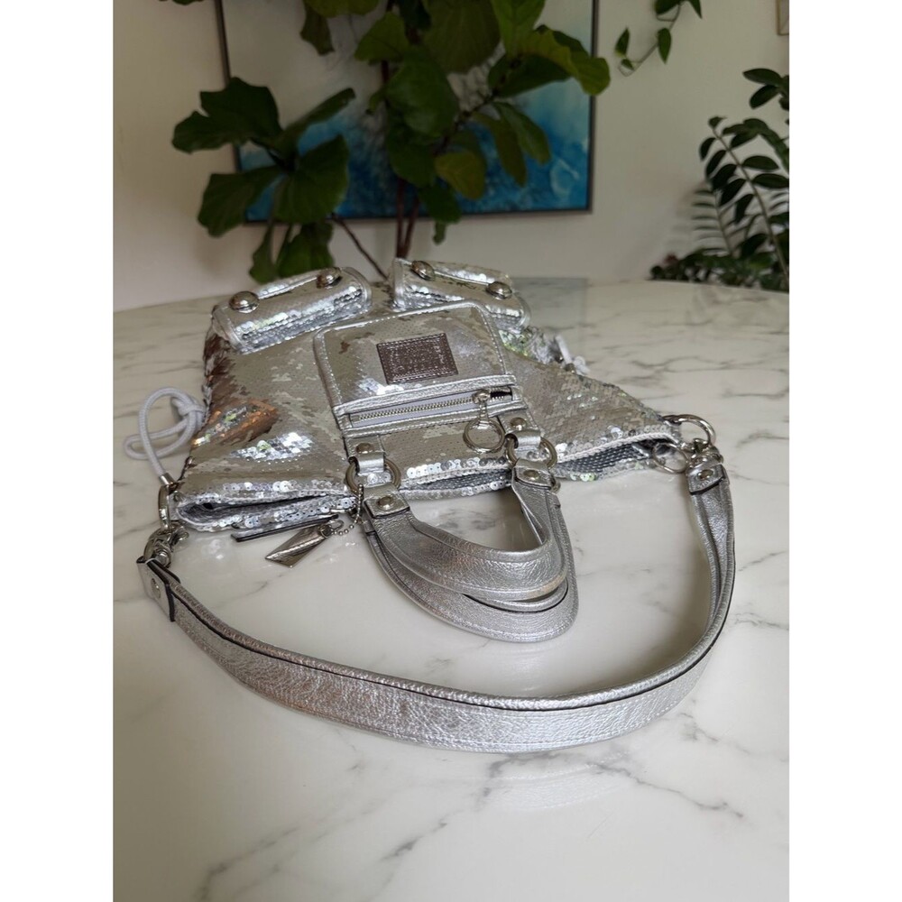 Coach Limited Edition Poppy Sequin Spotlight Tote Shoulder Bag 13821 Silver Y2K - Picture 14 of 16